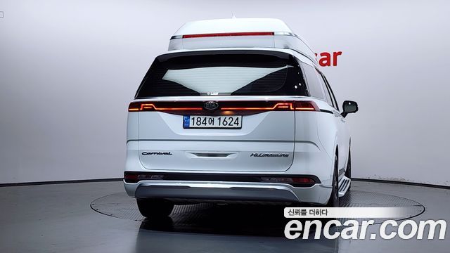 Kia Carnival 4-го поколения Gasoline 9-Seater Hi-Limousine Signature - фото 3