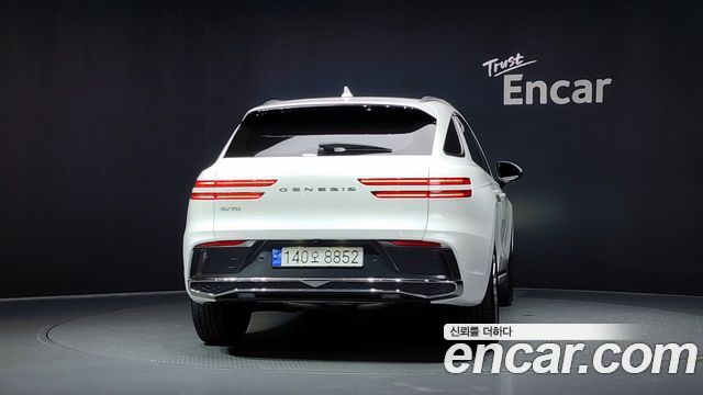 Genesis GV70 2.5T Gasoline 2WD - фото 3