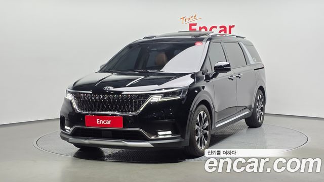 Kia Carnival 4-го поколения 9-Seater Signature - фото 0