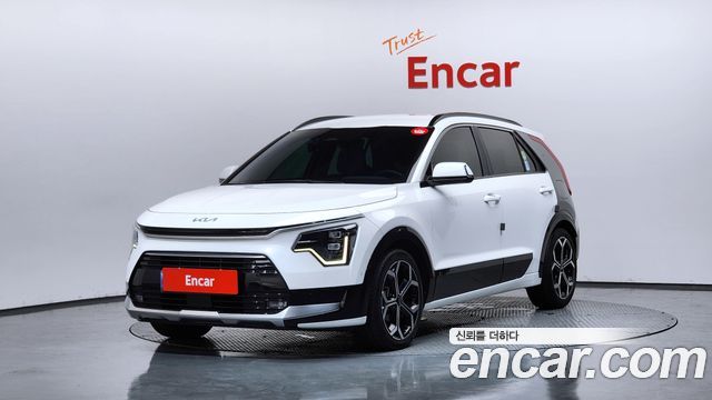 Kia Niro Совершенно новый Signature - фото 0