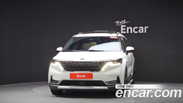 Kia Carnival 4-го поколения 7-Seater Signature - фото 1
