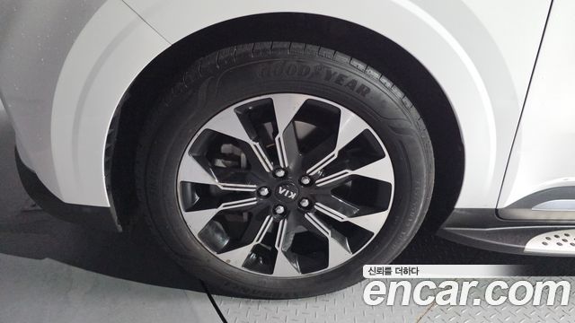 Kia Carnival 4-го поколения 7-Seater Signature - фото 3