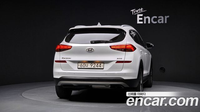 Hyundai Tucson Совершенно новый Diesel 2.0 2WD Modern - фото 3