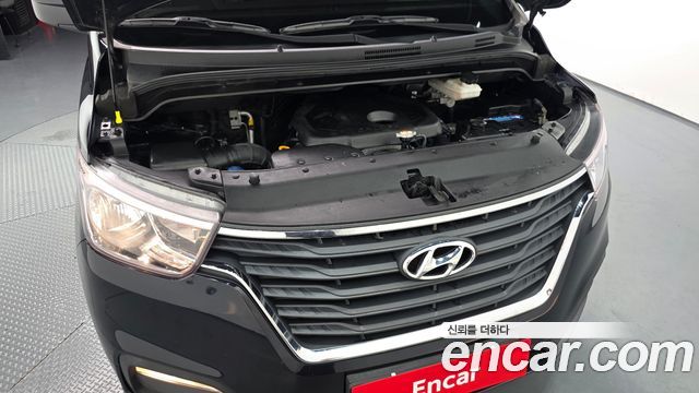Hyundai Starex Новый Van 5-Seater Modern - фото 4