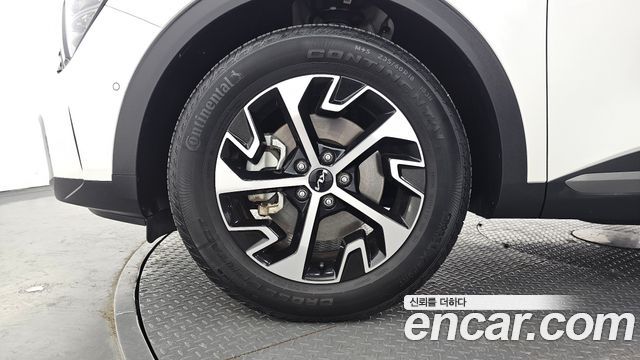 Kia Sportage 5-го поколения, гибрид Signature Gravity 2WD - фото 4