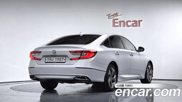 Honda Accord 10-го поколения 1.5 Turbo - фото 0
