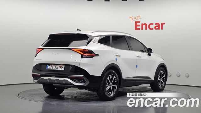 Kia Sportage 5-го поколения, гибрид Nobleless 2WD - фото 1