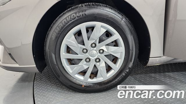 Hyundai Avante CN7 1.6 Smart - фото 4