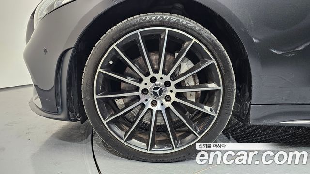 Mercedes-Benz CLS-Class C257 CLS450 4MATIC AMG Line - фото 4