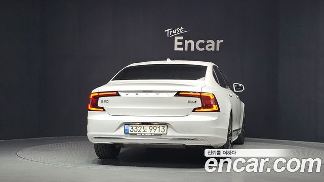 Volvo S90 B6 AWD Inscription - фото 3