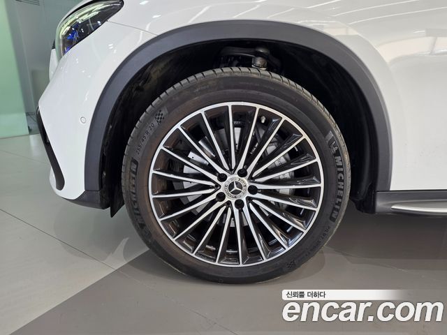 Mercedes-Benz GLC-Class X254 GLC300 4MATIC AMG Line - фото 4