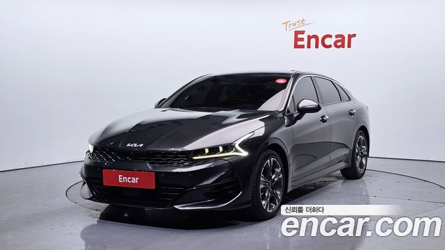 Kia K5 3-го поколения 2.0 Signature - фото 0
