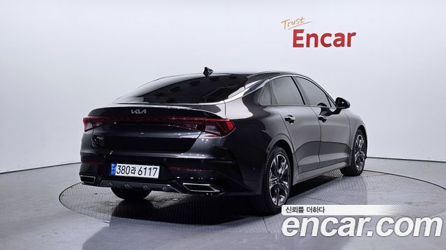 Kia K5 3-го поколения 2.0 Signature - фото 1