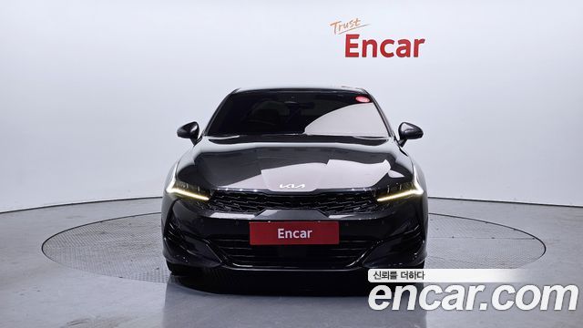 Kia K5 3-го поколения 2.0 Signature - фото 2