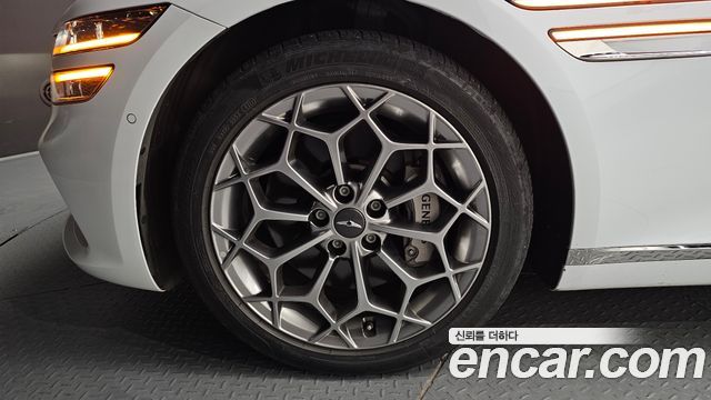 Genesis G80 RG3 Gasoline 3.5 Turbo AWD - фото 4
