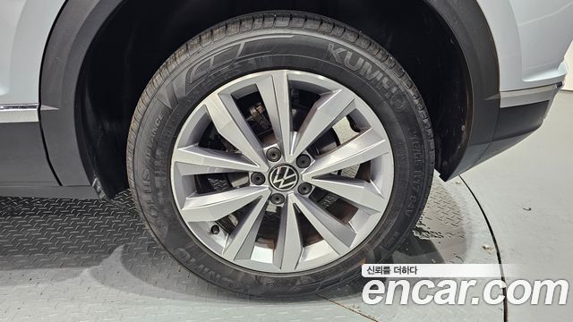 Volkswagen T-Roc 2.0 TDI Style - фото 4