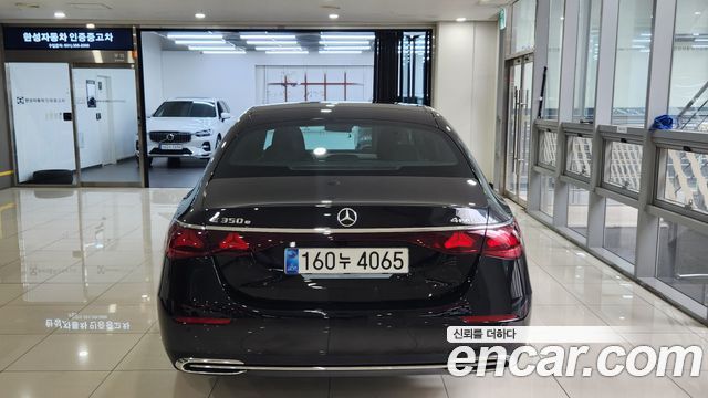Mercedes-Benz E-Class W214 E350e 4MATIC - фото 2