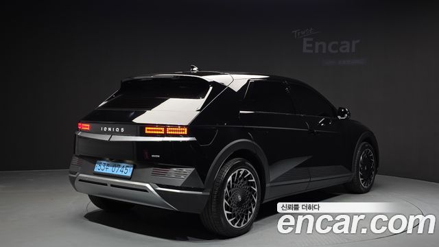 Hyundai Ioniq5 Long Range AWD Exclusive - фото 1