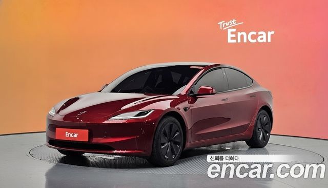Tesla Model 3 Long Range AWD - фото 0