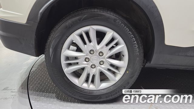 SsangYong Korando Gasoline 1.5 2WD C3 Plus - фото 4