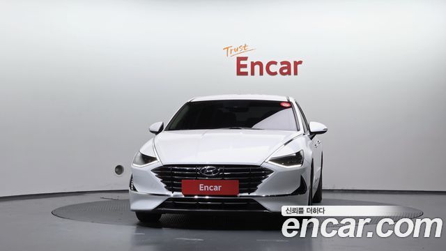 Hyundai Sonata DN8 2.0 Premium - фото 2