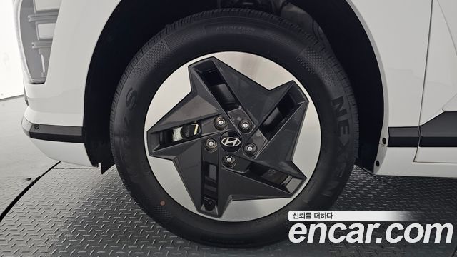 Hyundai Kona SX2 Long Range Premium - фото 3