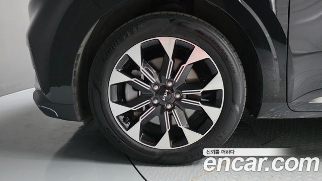 Kia Carnival 4-го поколения 7-Seater Noblesse - фото 4