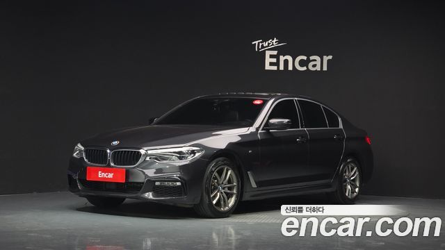 BMW 5-Series G30 520d xDrive M Sport Package Plus - фото 0