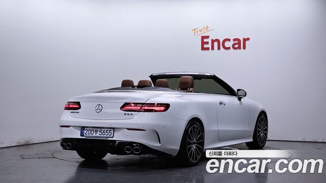 Mercedes-Benz E-Class W213 E220d Cabriolet - фото 1