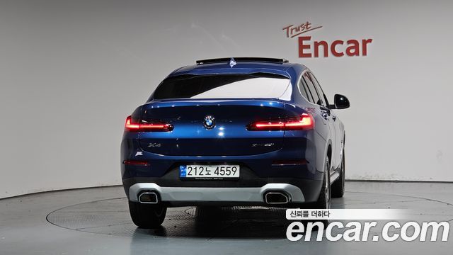 BMW X4 G02 xDrive20i xLine - фото 3