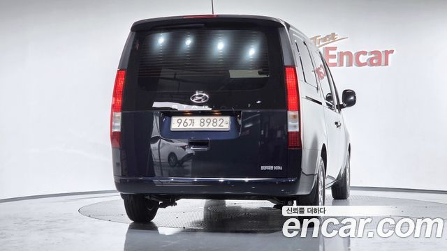 Hyundai Staria Cargo 3-Seater Modern - фото 2