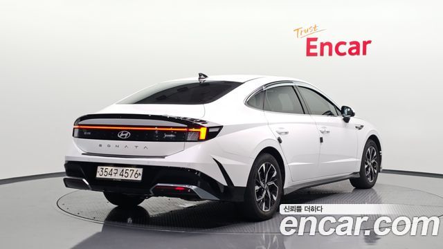 Hyundai Sonata DN8 2.0 LPG(Taxi) Mobility - фото 0