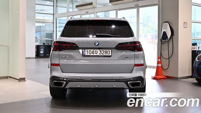 BMW X5 G05 xDrive 40i M Sport - фото 2