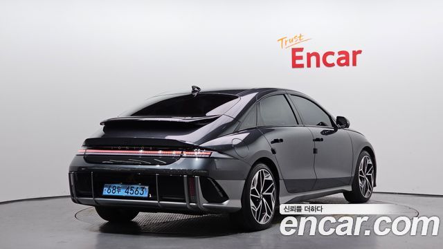 Hyundai Ioniq6 Long Range AWD Prestige - фото 1