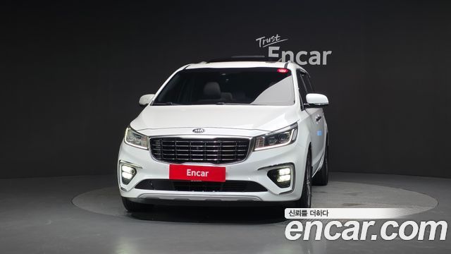 Kia Carnival Новый 9-Seater Noblesse Special - фото 2