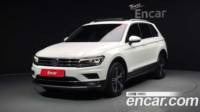 Volkswagen Tiguan 2-го поколения 2.0 TDI Prestige - фото 0