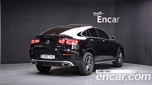Mercedes-Benz GLC-Class X253 GLC300e 4MATIC Coupe - фото 1