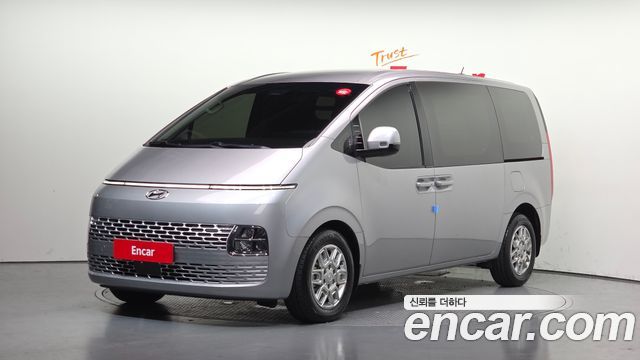 Hyundai Staria Cargo 3-Seater Modern - фото 0