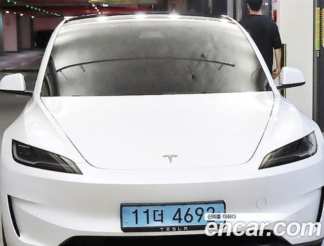 Tesla Model 3 Performance AWD - фото 1
