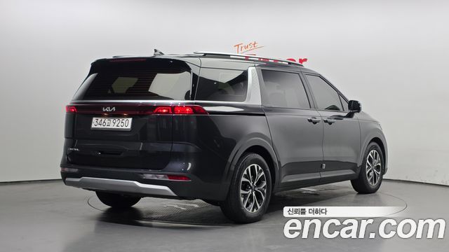 Kia Carnival 4-го поколения 9-Seater Prestige - фото 1