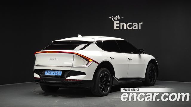Kia EV6 Новый Long Range 2WD Earth - фото 1