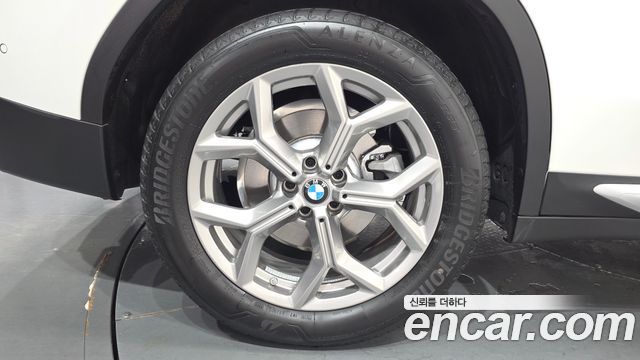 BMW X3 G01 xDrive 20i - фото 4