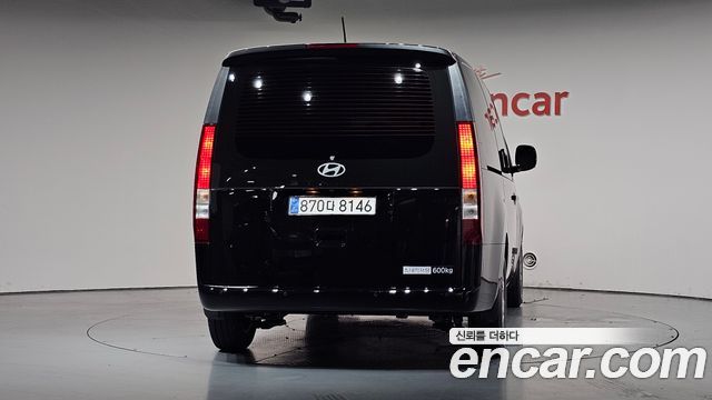 Hyundai Staria HEV 1.6 Cargo 5-Seater Modern - фото 2
