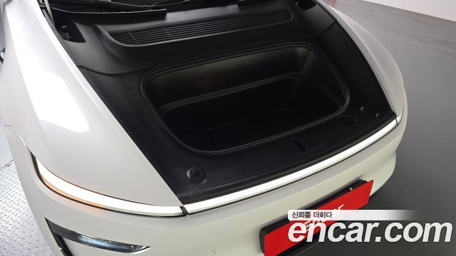 Tesla Model Y RWD - фото 4