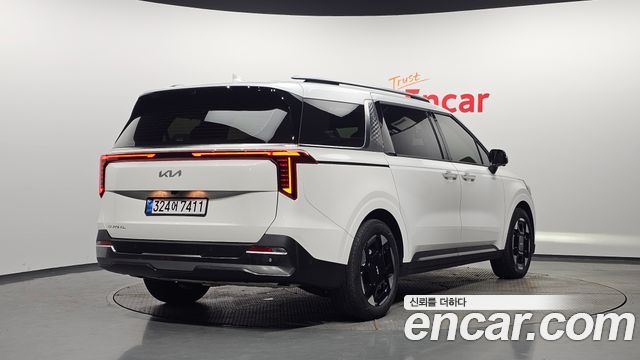 Kia Carnival Новый 4-го поколения 9-Seater Noblesse - фото 1
