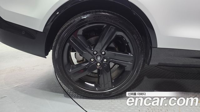 Land Rover Discovery D300 R-Dynamic HSE - фото 4