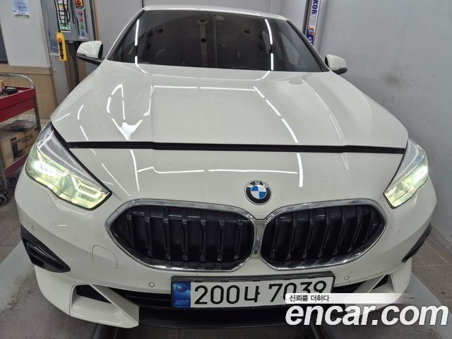 BMW 2-Series F44 220i Sport - фото 0