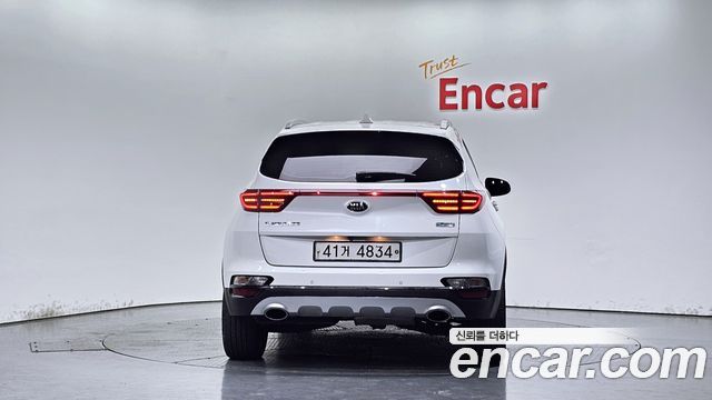 Kia Sportage Diesel 2.0 2WD Inteligent - фото 2