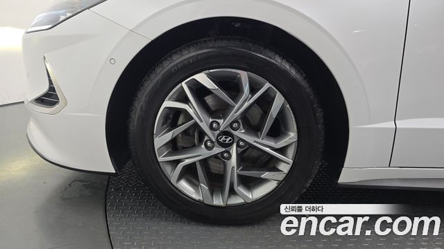 Hyundai Sonata DN8 2.0 Premium Family - фото 4