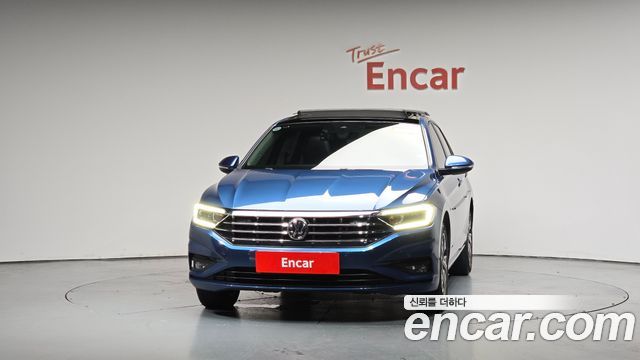 Volkswagen Jetta 7-го поколения 1.4 TSI Prestige - фото 2